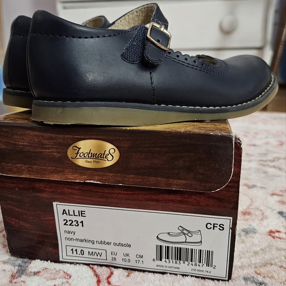 Footmates Navy Allie - Picture 3 of 3